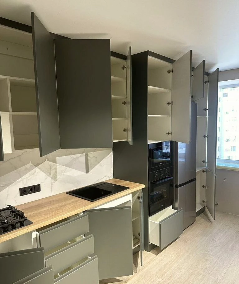 Кухня на заказ за 14 дней, фурнитура Blum, Эггер